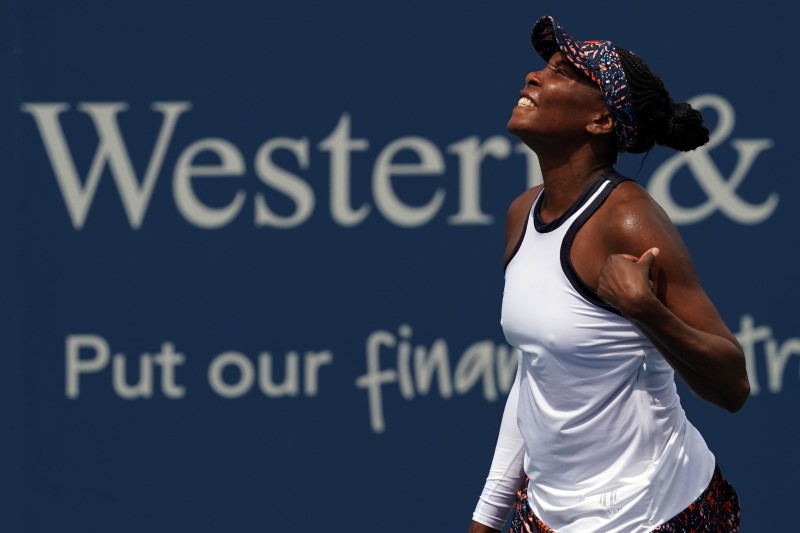 Tennis: Venus stuns holder Bertens in Cincinnati, Serena withdraws